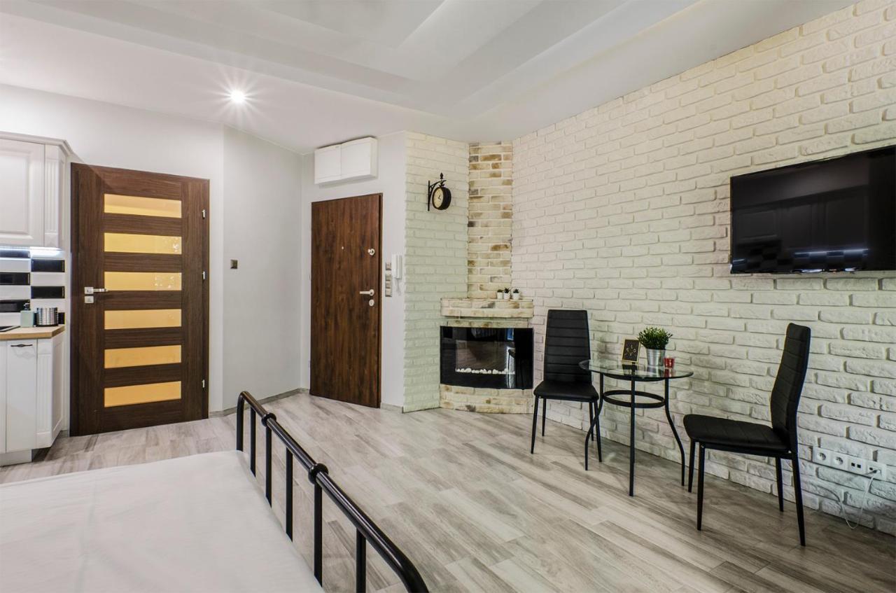 Wieckowskiego Apartment 罗兹 外观 照片