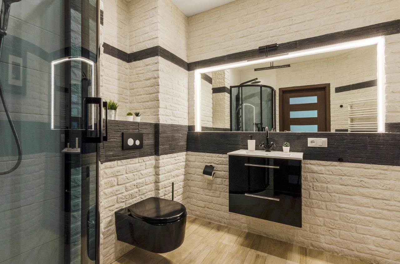 Wieckowskiego Apartment 罗兹 外观 照片